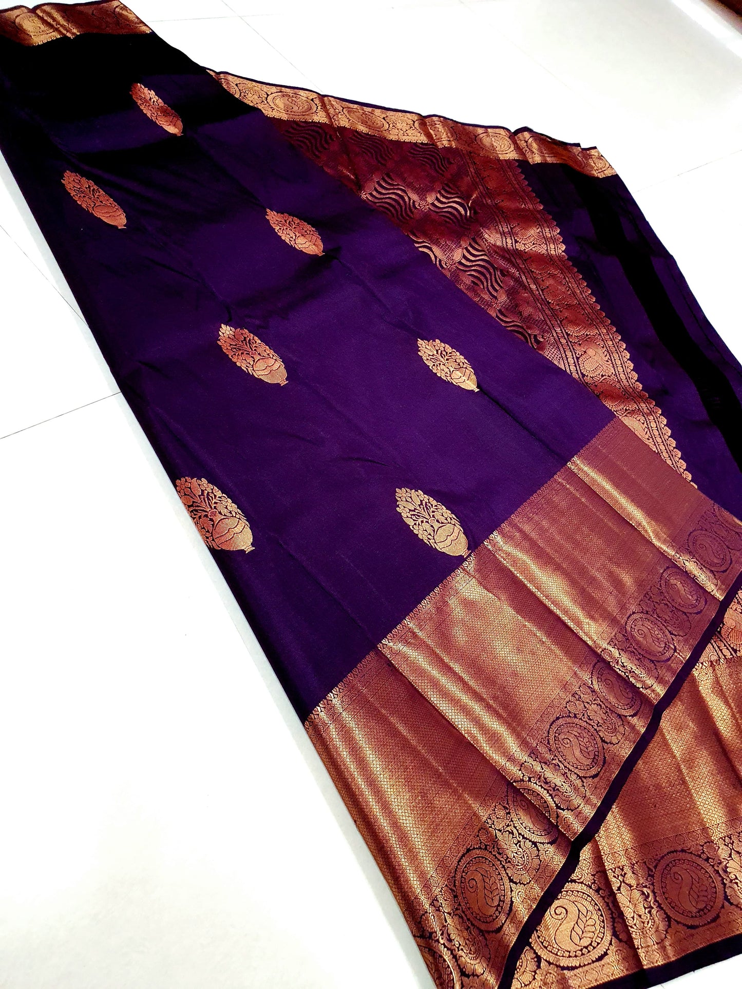 “Royal Majesty – Purple Kanchipuram Silk Saree with Antique Zari” 💜🪔